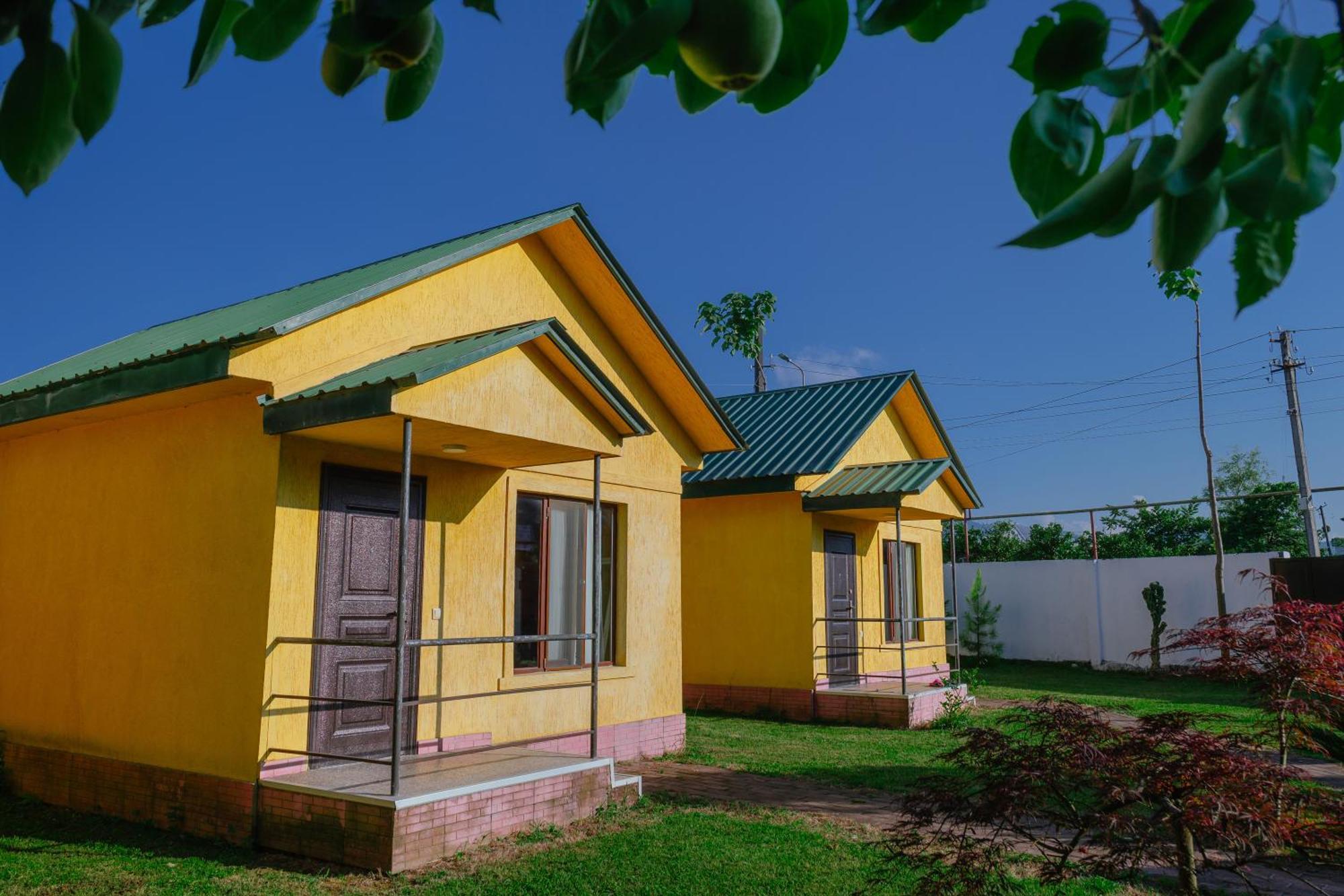 Senima'S Paradise Batumi Exterior photo